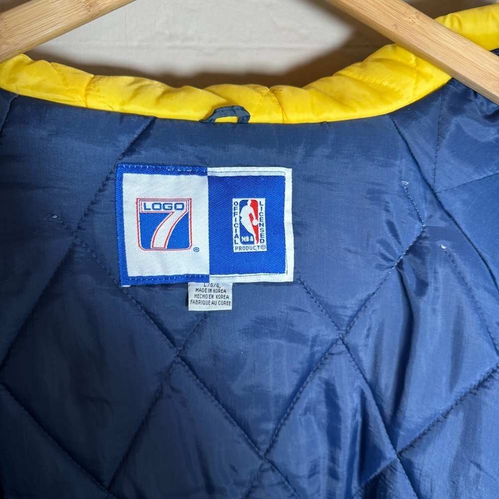 Vintage 90's Logo 7  Indiana Pacers Full Zip Puffer Jacket Size L NBA Reggie - Picture 8 of 11